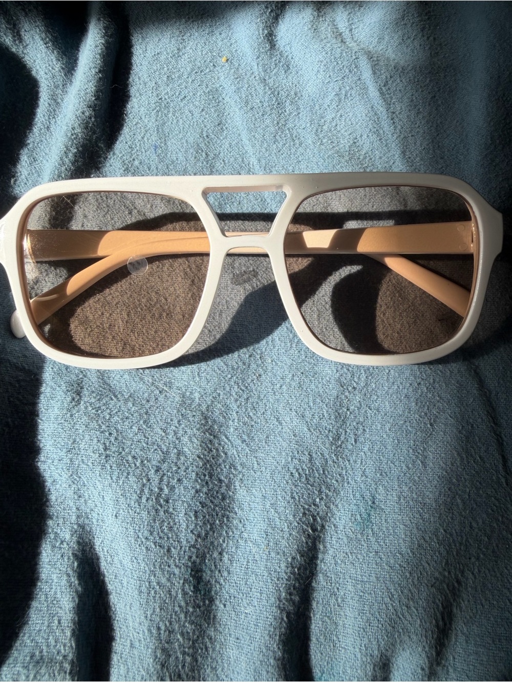 Men's Oversized Square Sunglasses in White and Tan new with case